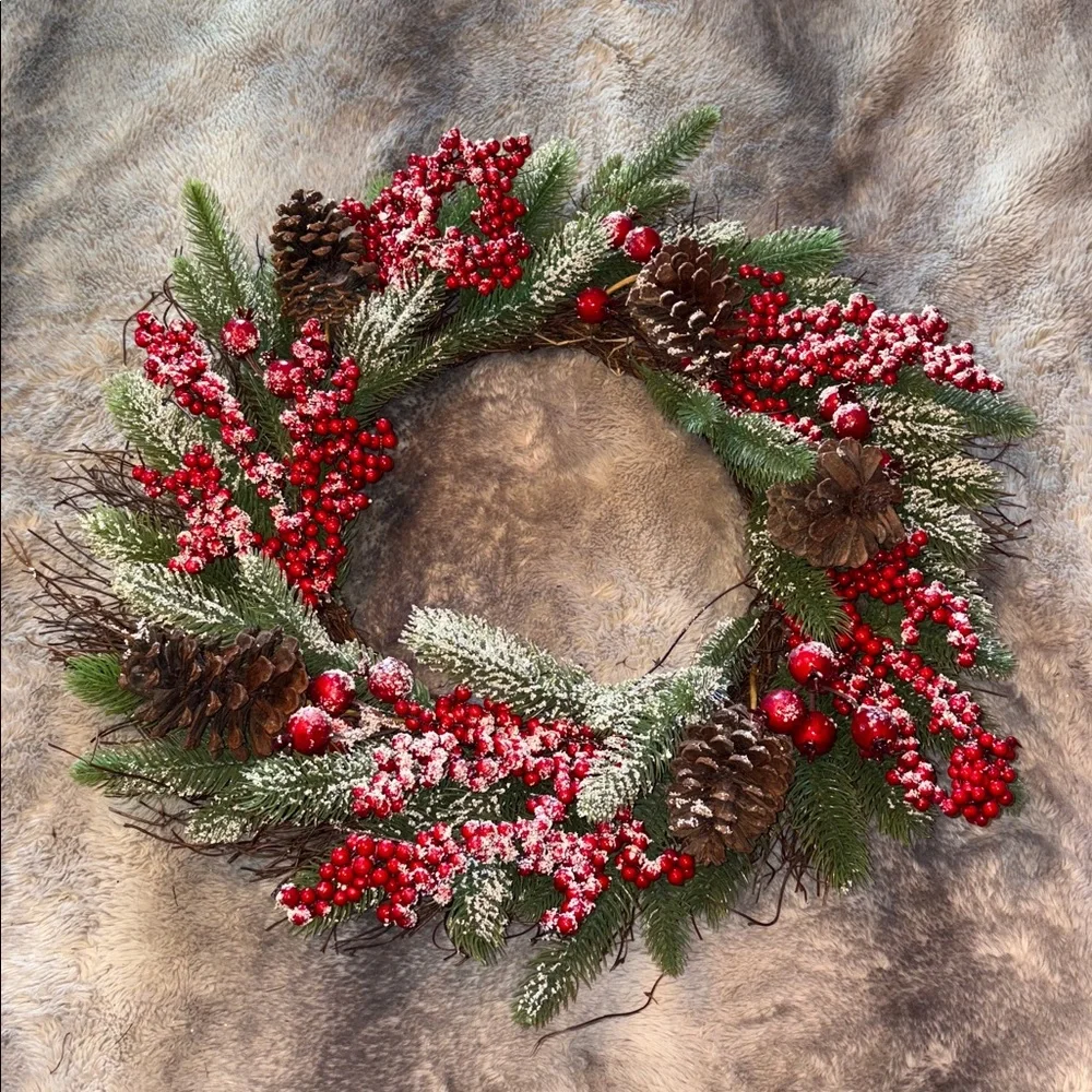 Festive Red & Green Holiday Wreath 🎄